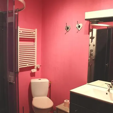 La Maison Des Chats Pensjonat